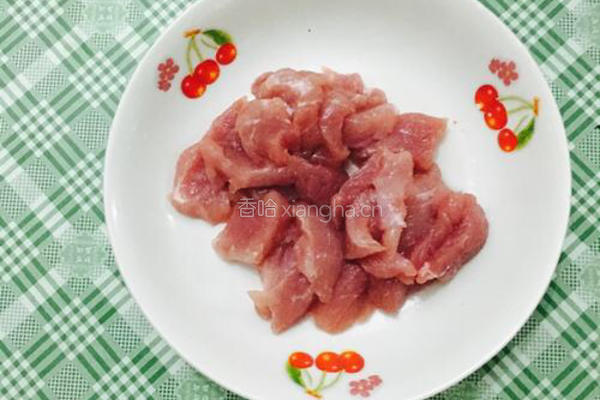 菠萝炒肉片的做法图解2