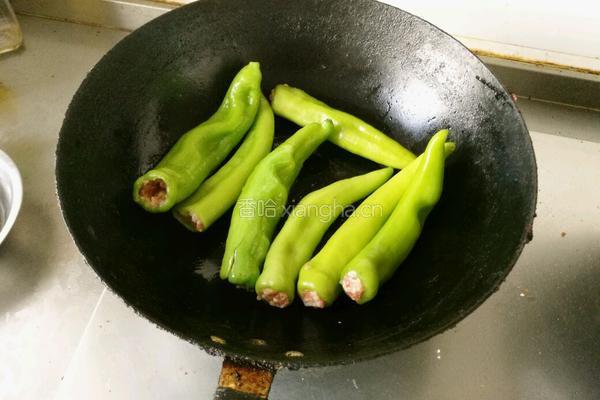虎皮酿肉尖椒的做法图解8