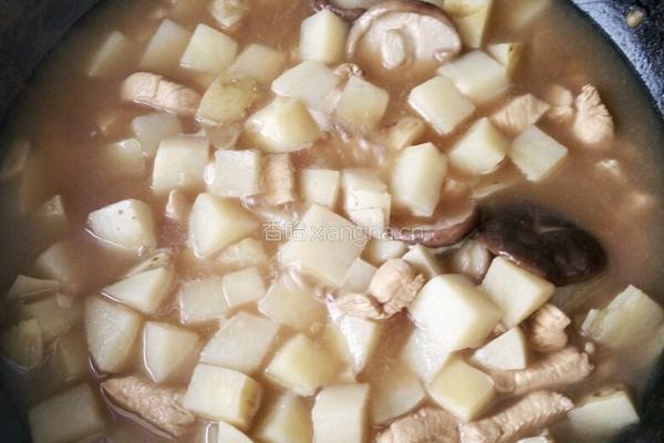 鸡块炖土豆的做法图解16