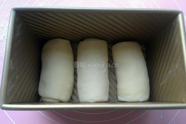 高级奶香土司面包的做法图解8