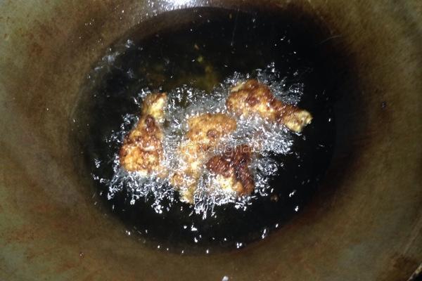 香酥炸鸡腿的做法图解4