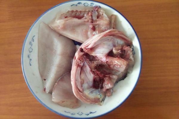清蒸鲈鱼片的做法图解3