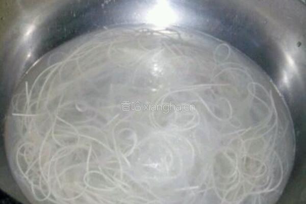 香椿面的做法图解3