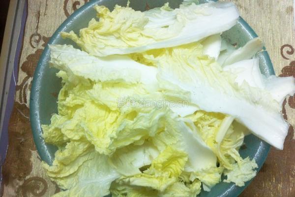 圆白菜炒肉的做法图解3