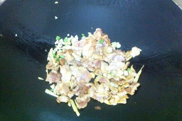 圆白菜炒肉的做法图解6