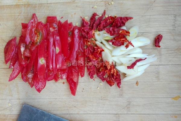 土豆丝炒西红柿～家常菜的做法图解2