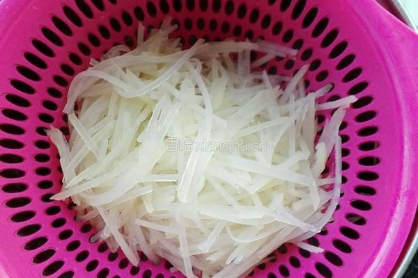 土豆丝炒西红柿～家常菜的做法图解4