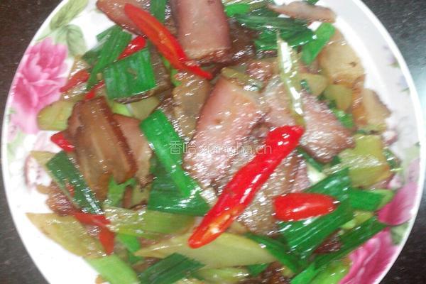 莴苣炒老腊肉