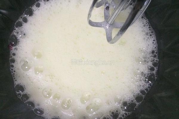 清水纸杯小蛋糕的做法图解3