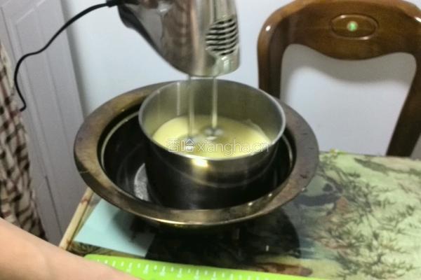 法式全蛋海绵蛋糕的做法图解3