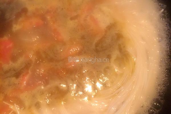 番茄鸡蛋炸酱面的做法图解3