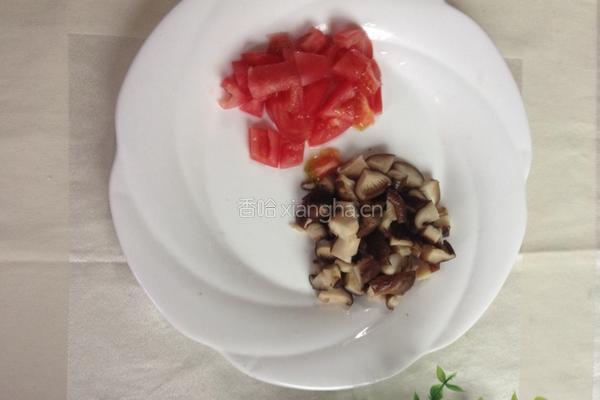 香菇豆腐汤的做法图解2