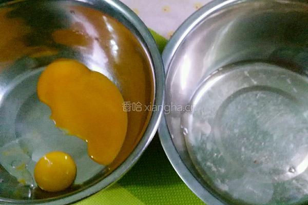 土鸡蛋戚风蛋糕的做法图解3
