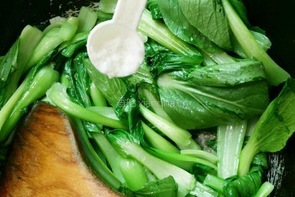 蒜蓉小油菜的做法图解6