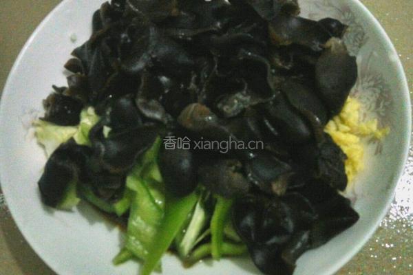 凉拌云耳的做法图解5