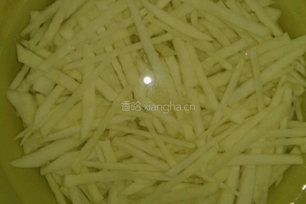 青椒土豆的做法图解2