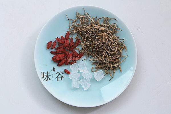 金银花枸杞汤的做法图解1