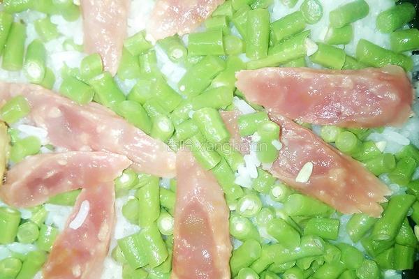 腊肠煲仔饭的做法图解6