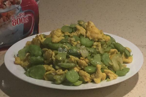 蚕豆炒鸡蛋的做法图解5