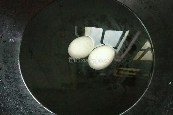 凉拌皮蛋的做法图解1