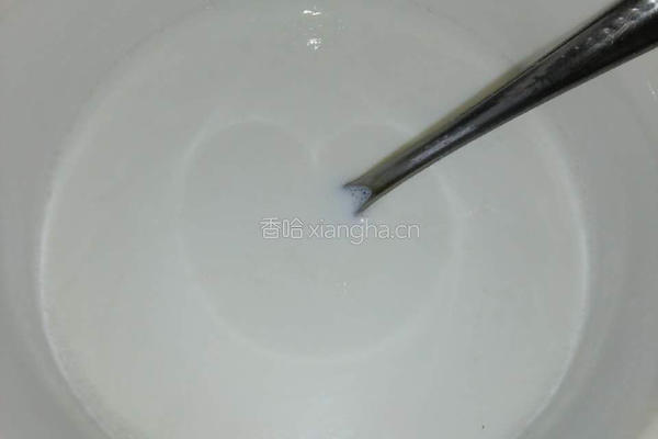 懒人甜品 双皮奶的做法图解1