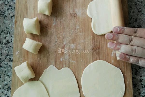 木耳肉包的做法图解3