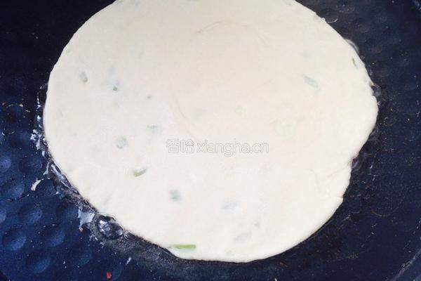 煎蛋葱油饼的做法图解9