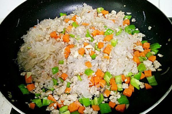 肉末炒粉丝的做法图解6