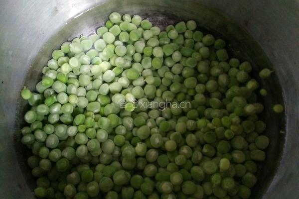 豌豆糯米饭的做法图解3