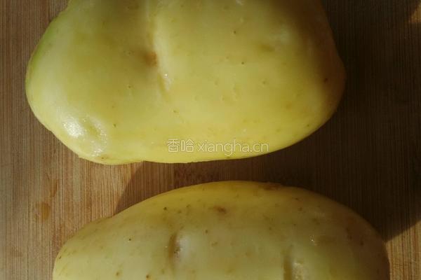 东北乱拌茄子土豆的做法图解2