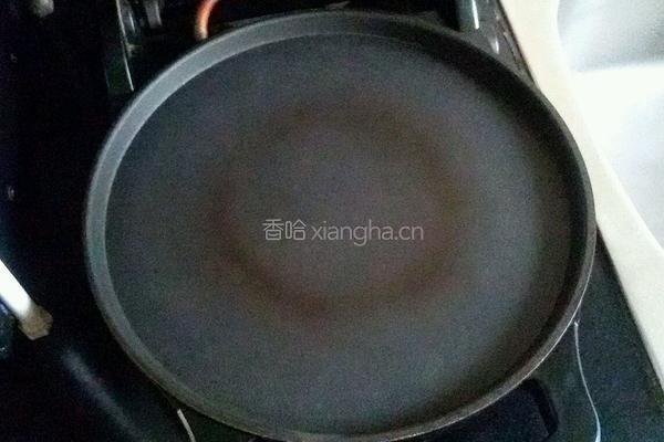 无油煎鸡蛋的做法图解1