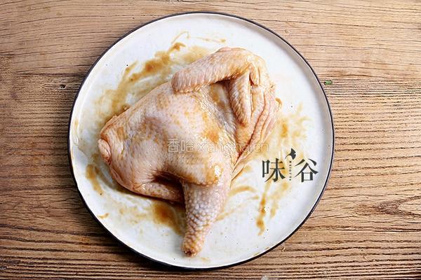 电饭煲盐焗鸡的做法图解3