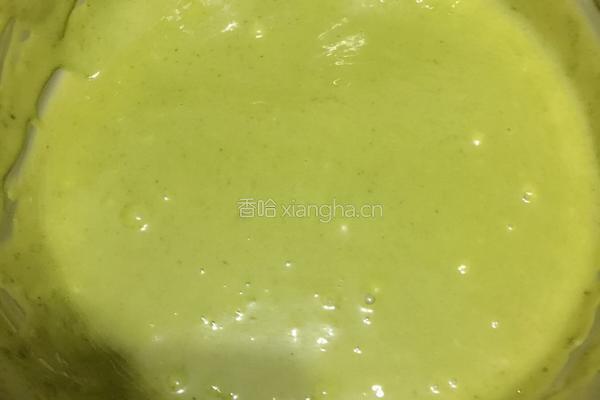 八寸抹茶戚风蛋糕的做法图解3