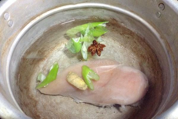 麻酱鸡丝凉面的做法图解1