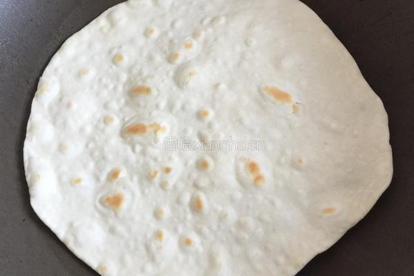 豆芽炒饼的做法图解4