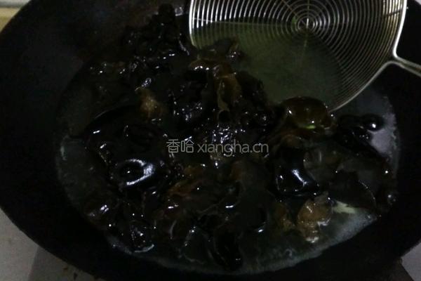 凉拌木耳竹笋的做法图解4