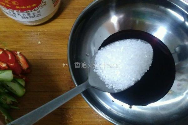 凉拌木耳竹笋的做法图解7