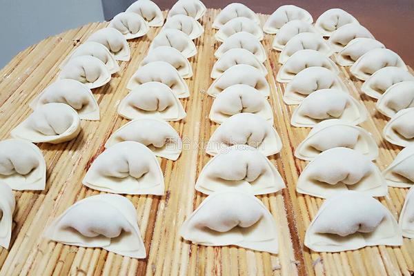 香菇～胡萝卜馅饺子～的做法图解7