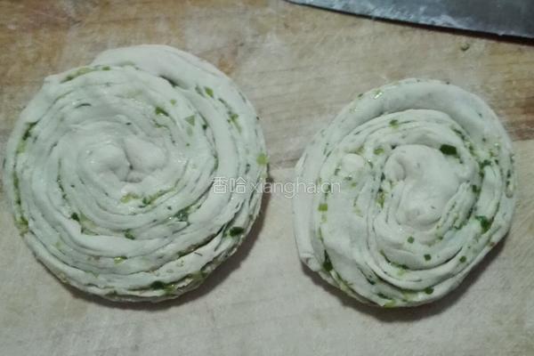 手撕葱花饼的做法图解8