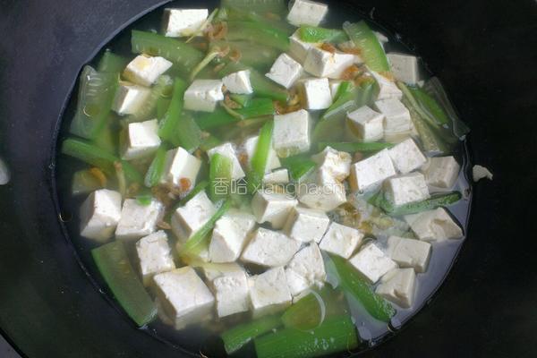 海米丝瓜豆腐汤的做法图解6