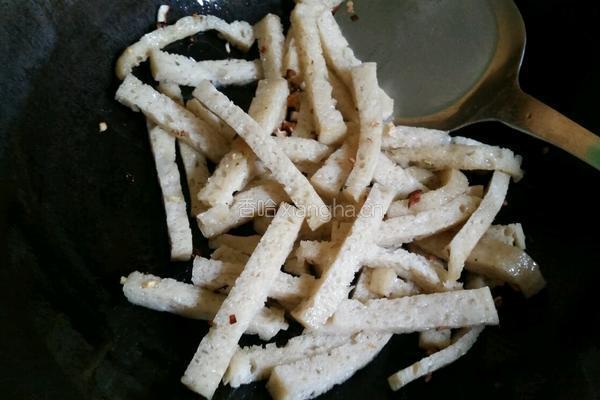 芹菜炒面筋的做法图解6
