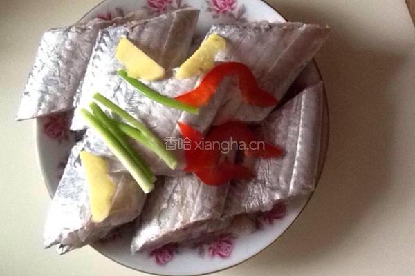 家常烧带鱼的做法图解4