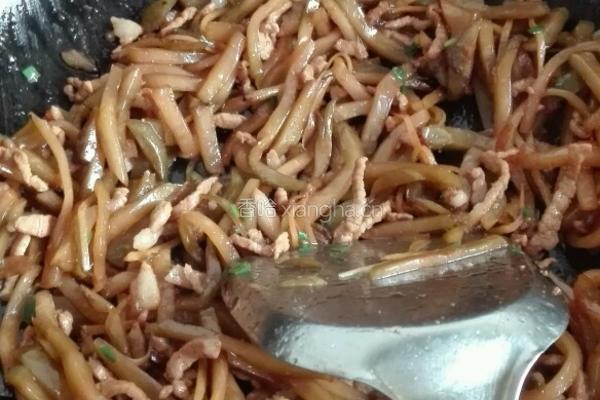 榨菜肉丝的做法图解7