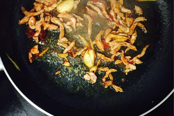 香辣土豆丝炒肉丝的做法图解3