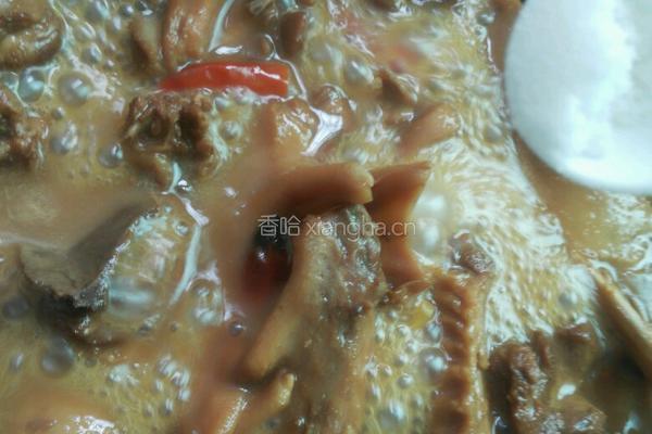 啤酒笋烧鸭的做法图解8