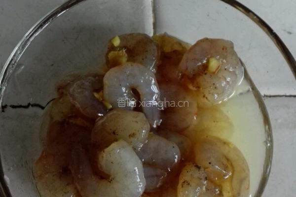 水晶虾仁的做法图解4