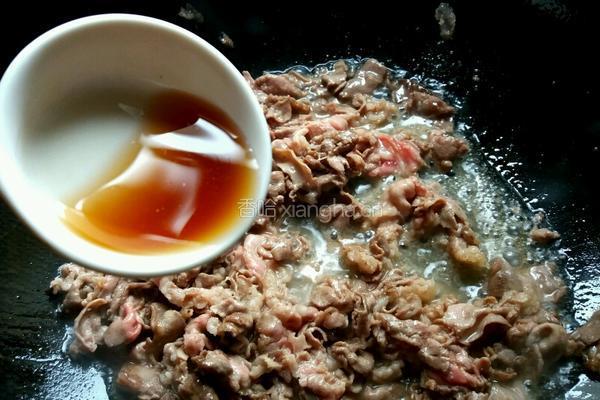 葱爆羊肉片的做法图解6