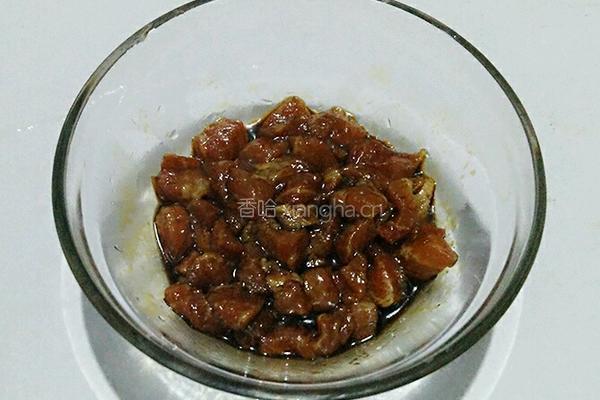 洋葱牛肉披萨的做法图解2