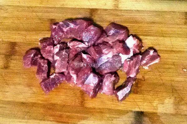 孜然牙签牛肉的做法图解2