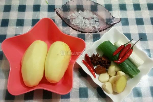咖喱牛肉土豆的做法图解2